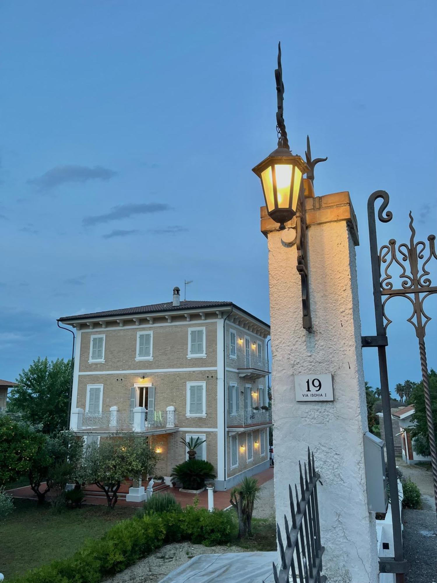 Villa Francesca Luxury Grottammare Exterior photo